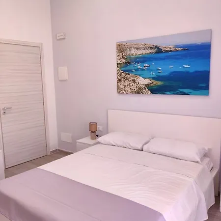 Del Centro Lampedusa